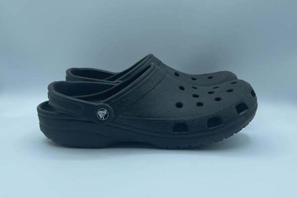 Black Crocs